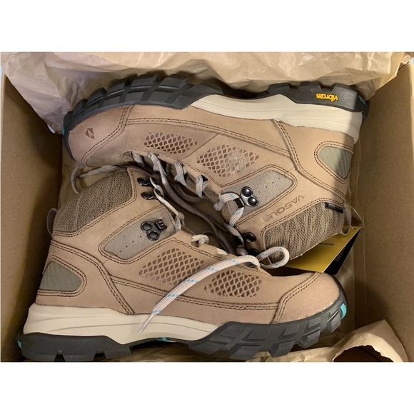 Vasque Women's Talus AT UltraDry Lace Up Boots - Picture 10 of 10